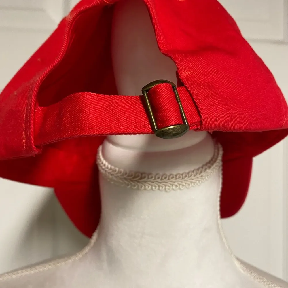 NWOT Petals and Peacocks Make it Hot Hat Red - Image 2