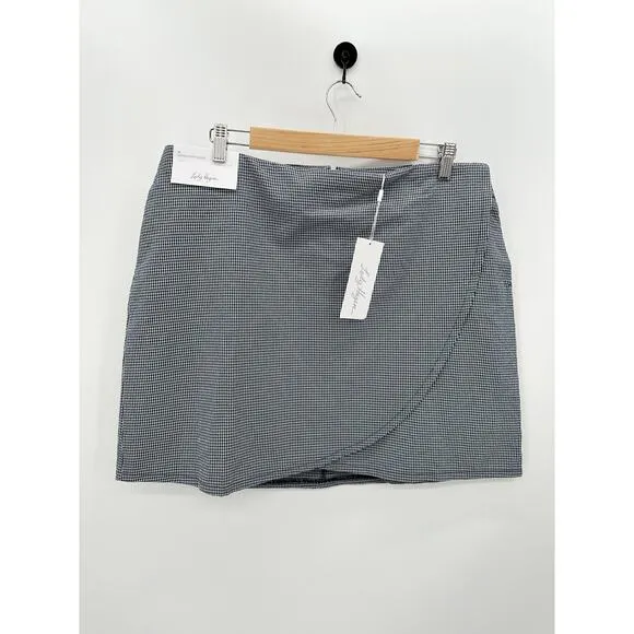 Lady Hagen Skort Women 18 NWT White Navy Blue Seer Sucker Breathable Golf - Image 1