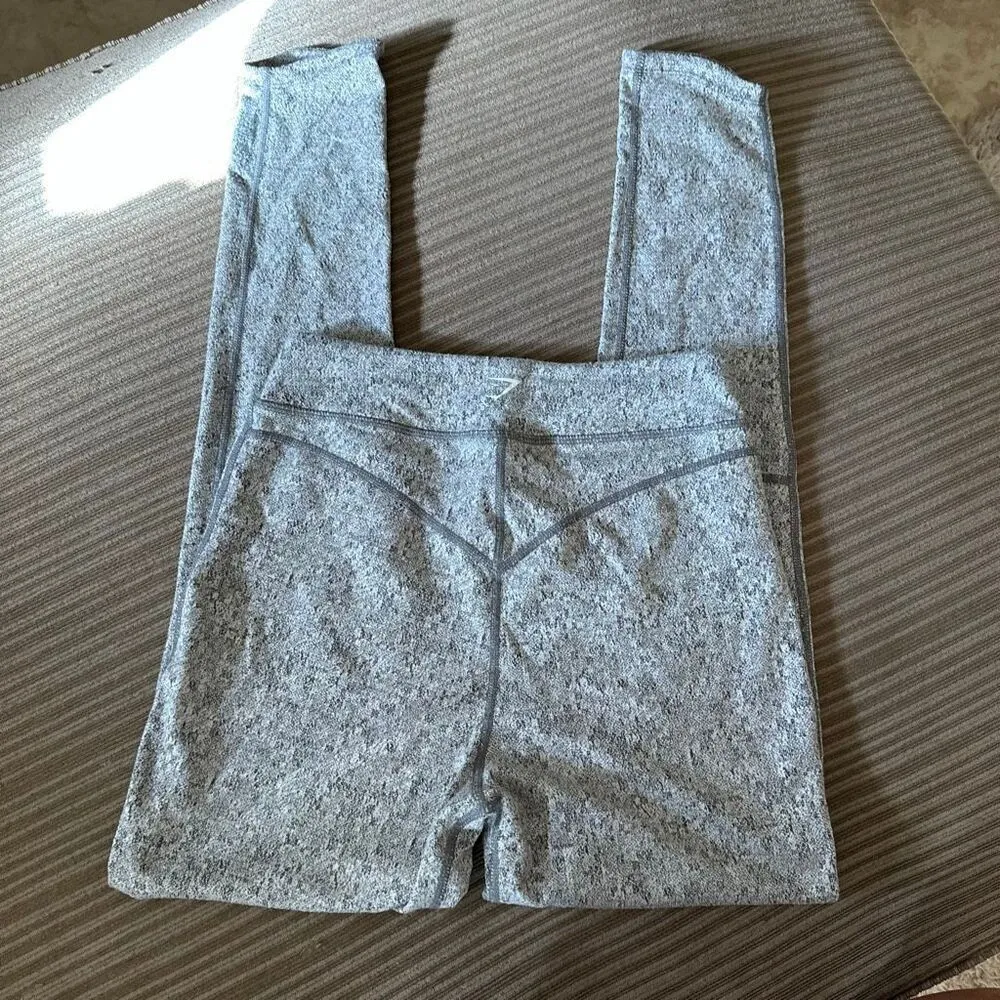 Gymshark fleur texture leggings medium - Image 6