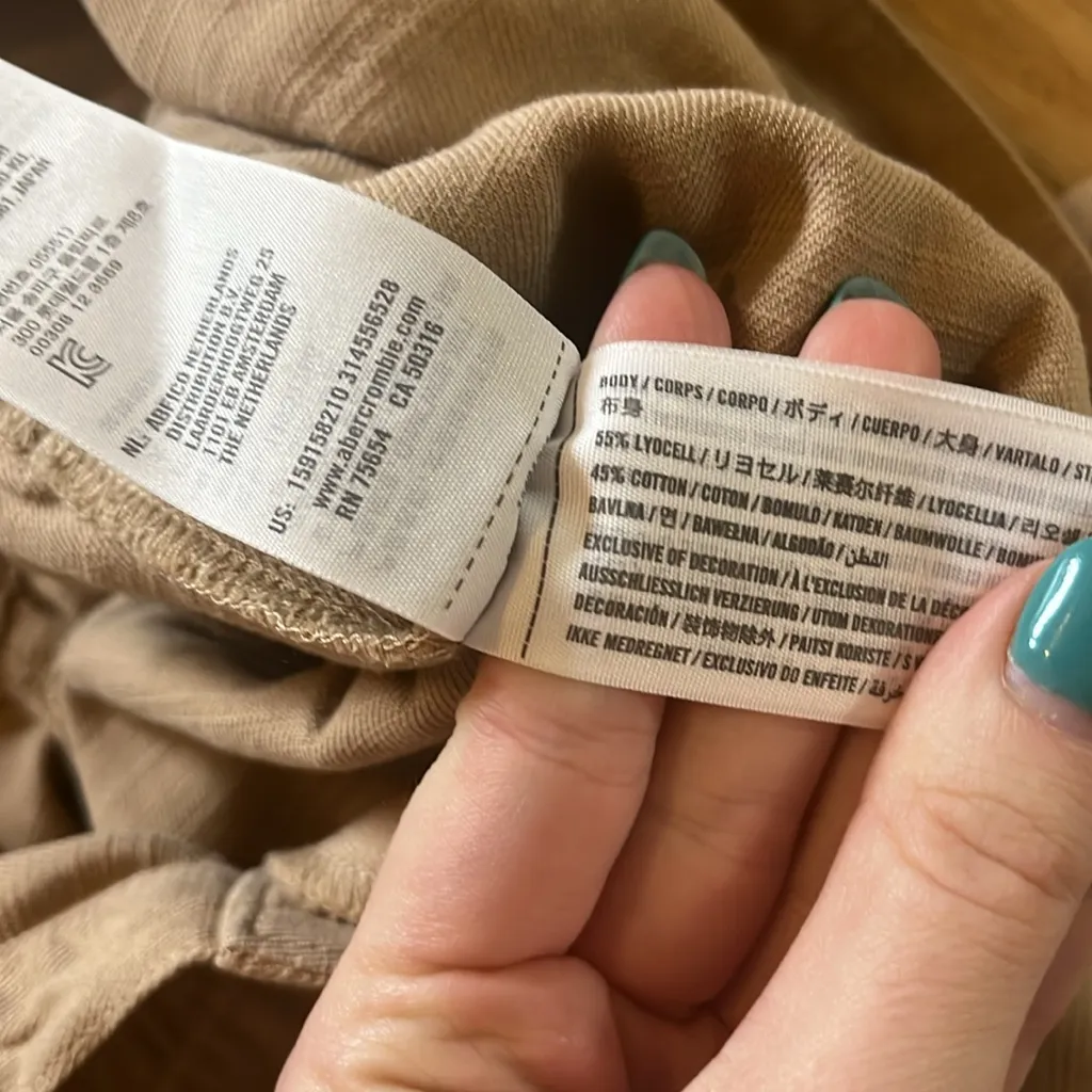 NWT Abercrombie & Fitch Tank Khaki Short Sleeve Jumpsuit Sz L - Image 6