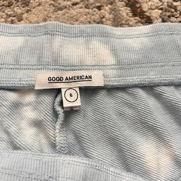 Good American  Cloud Tie‎ Dye Shorts Size 6 NWT - Image 4