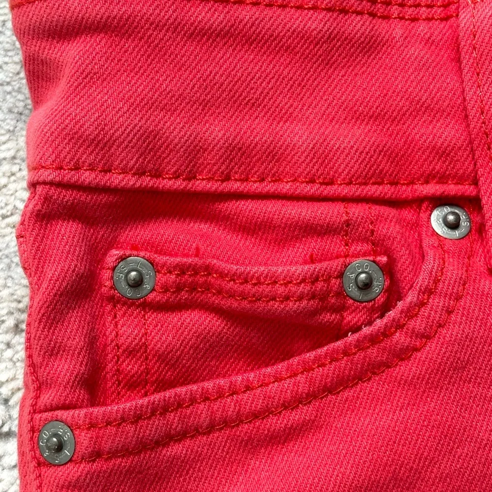 Levi's Red/Orange Jean Shorts Size 3 - Image 3