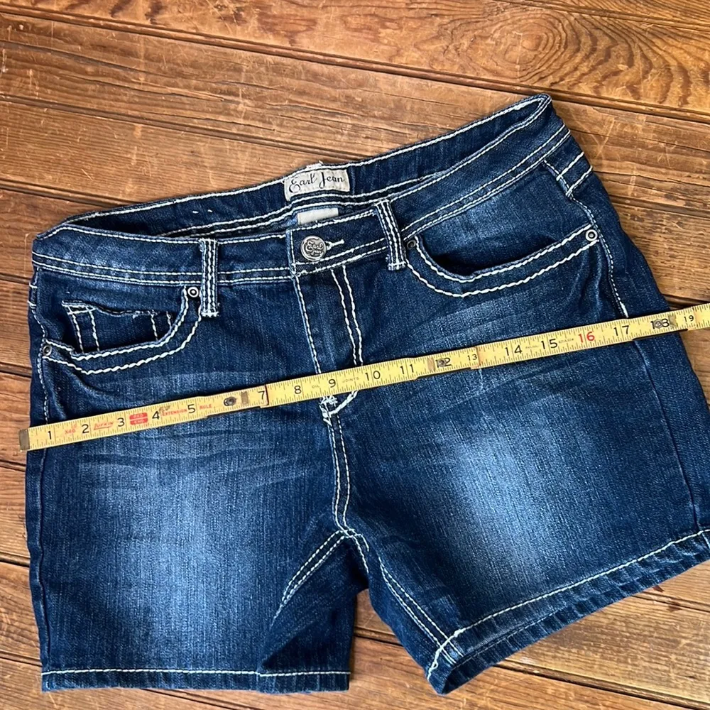 Women’s vintage Earl Jean mid rise shorts size 10 - Image 5