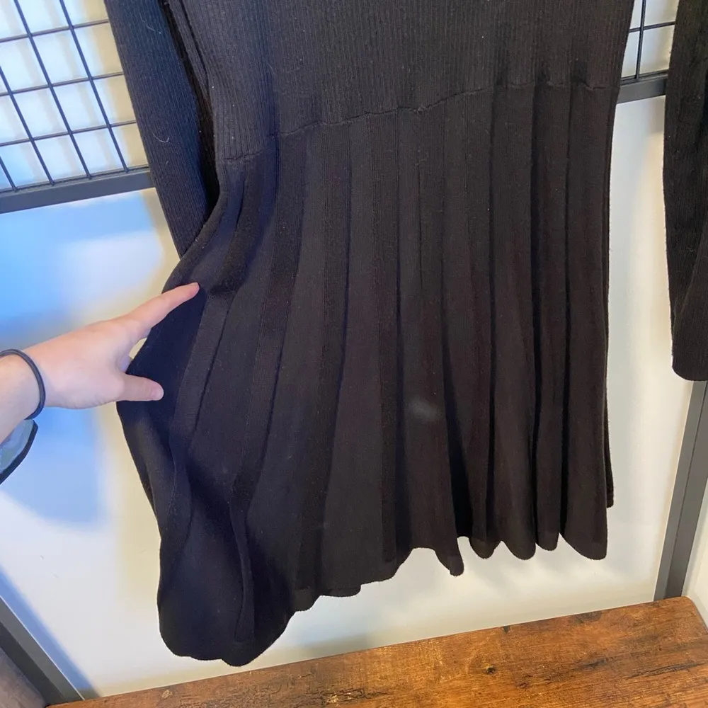 Calvin Klein women’s sweater dress —‎ medium - Image 2