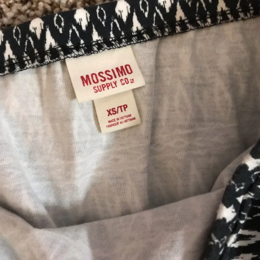 Mossimo Supply strapless mini dress Size XS - Image 4