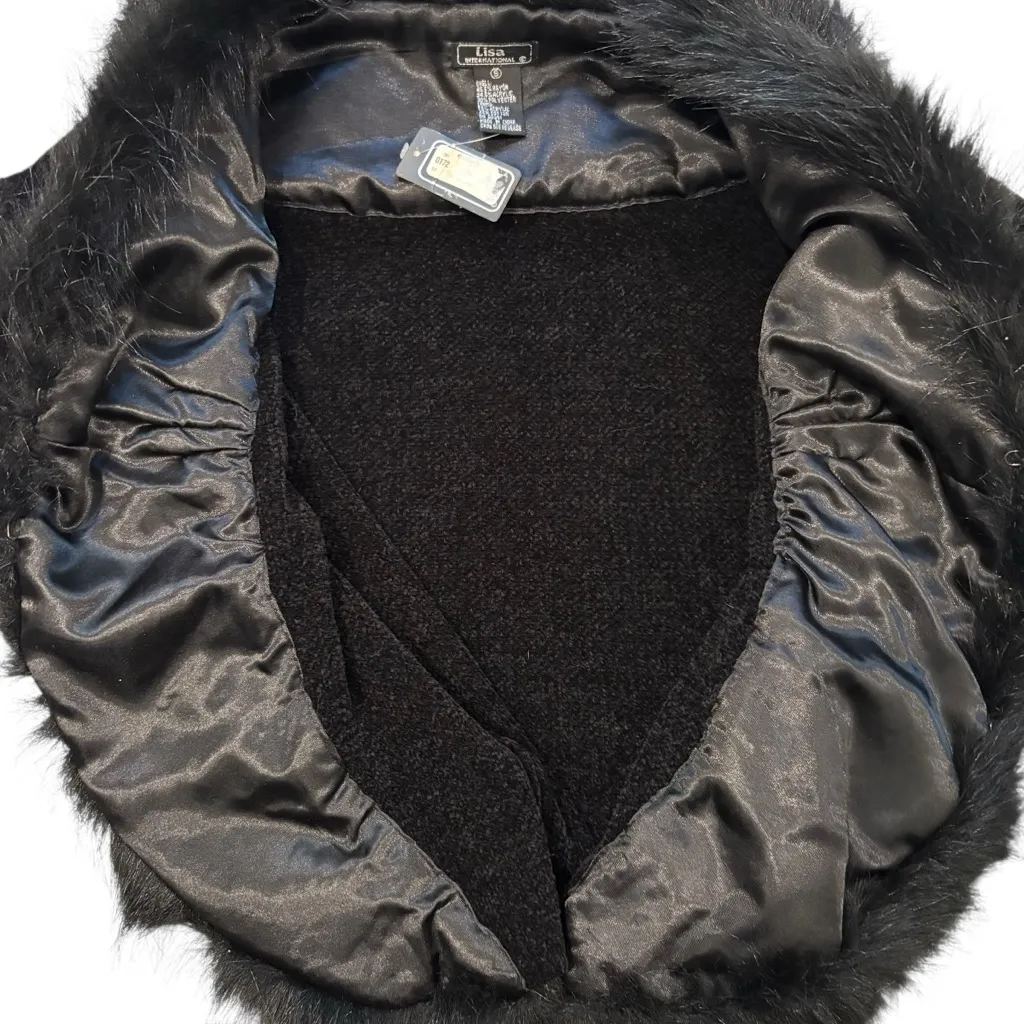 NWT, LISA INTERNATIONAL Black Faux Fur Trim
Chenille Cardigan Sweater, Sz S - Image 10