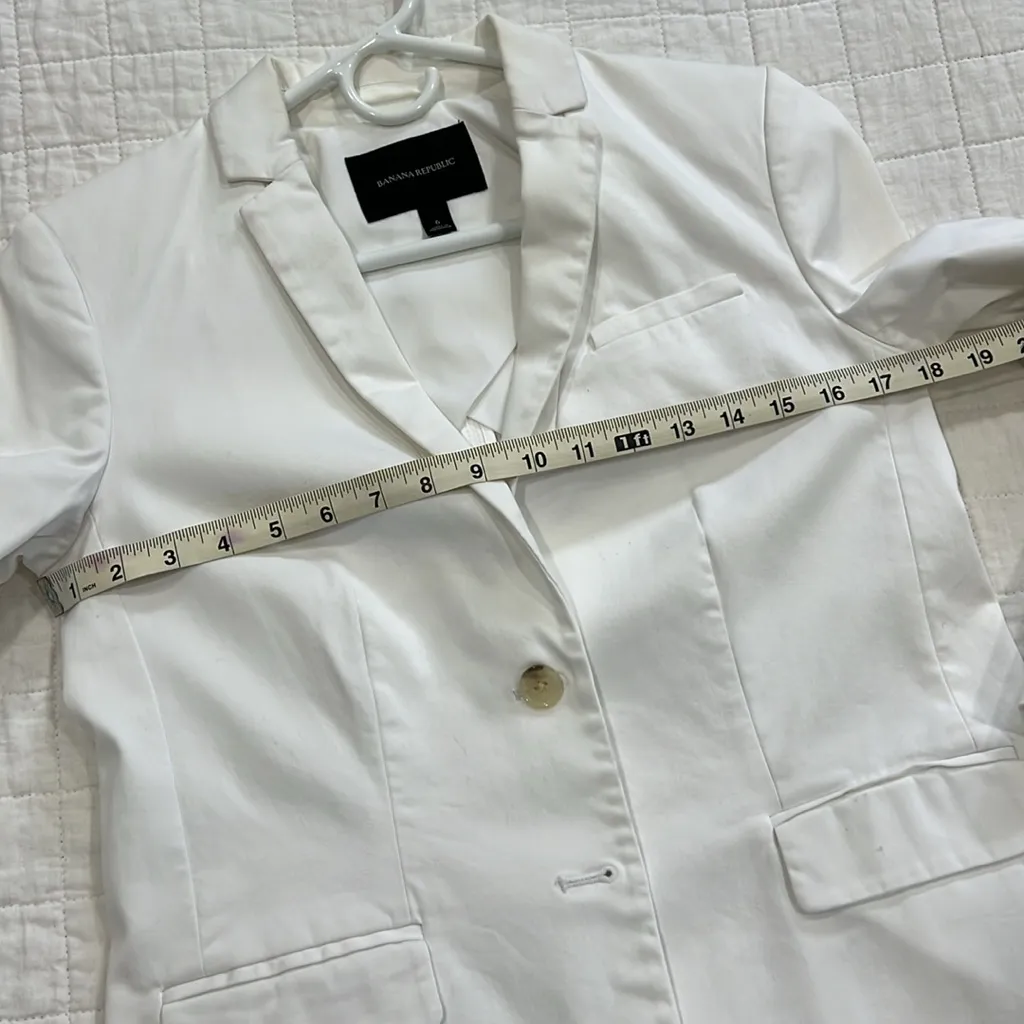 Banana Republic Women's Blazer - Image 7