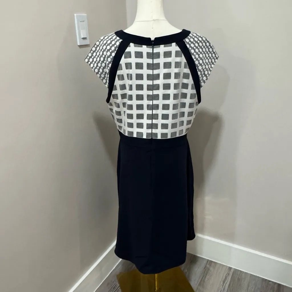 Antonio Melani black and white dress‎ with mesh and lace detail size 14 - Image 2