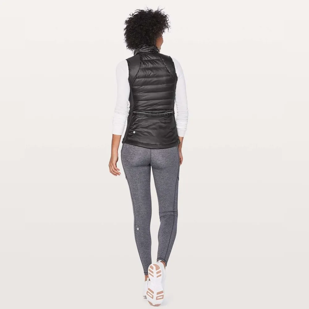 Lululemon Down For A Run Vest II Size 2 - Image 3