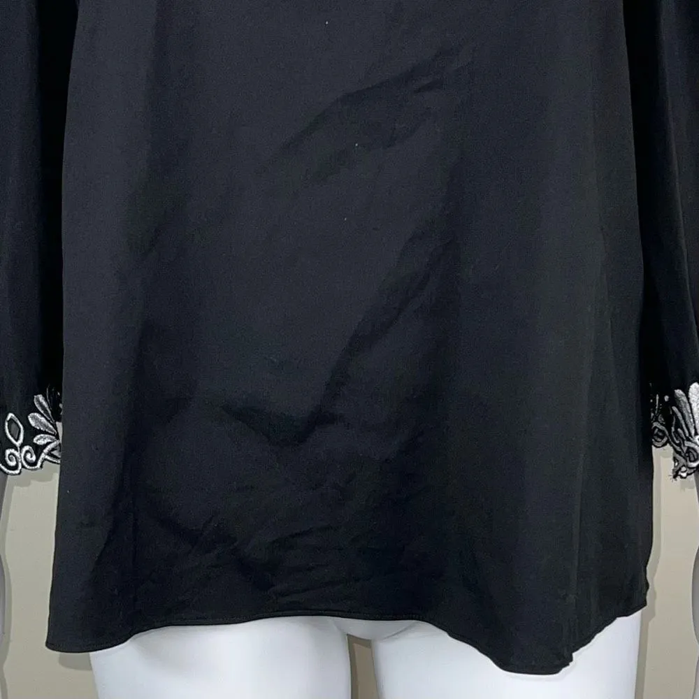 Maison Jules‎ Cold Shoulder Blouse - Image 9
