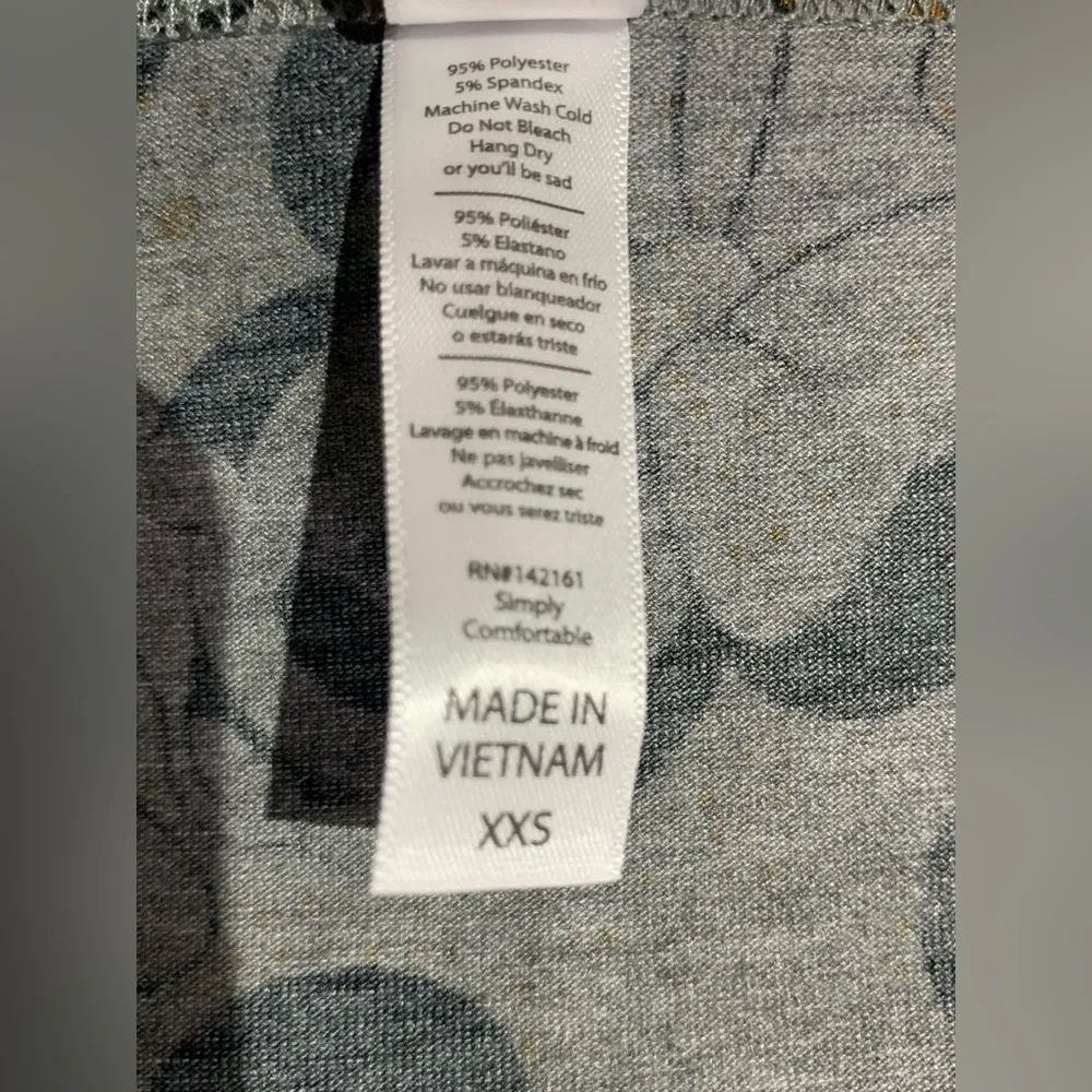 Lularoe Classic T Disney Minnie Mouse Top - Image 8