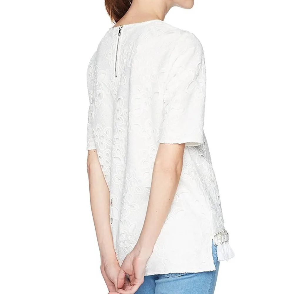 Badgley Mischka Women's Battenberg Lace Embellished Tassel Hem Lace Top sz 4 - Image 3