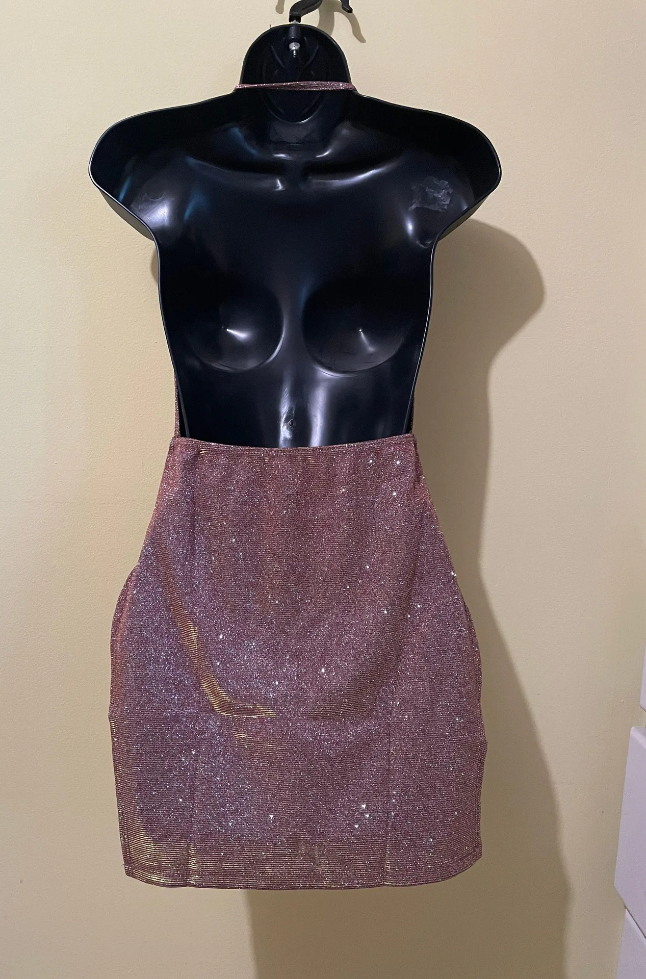Pink metallic Sparkle backless mini Dress - Image 5