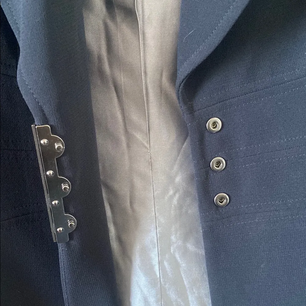 Studio Tahari Black Blazer Structured Suit Jacket Size 10 - Image 6