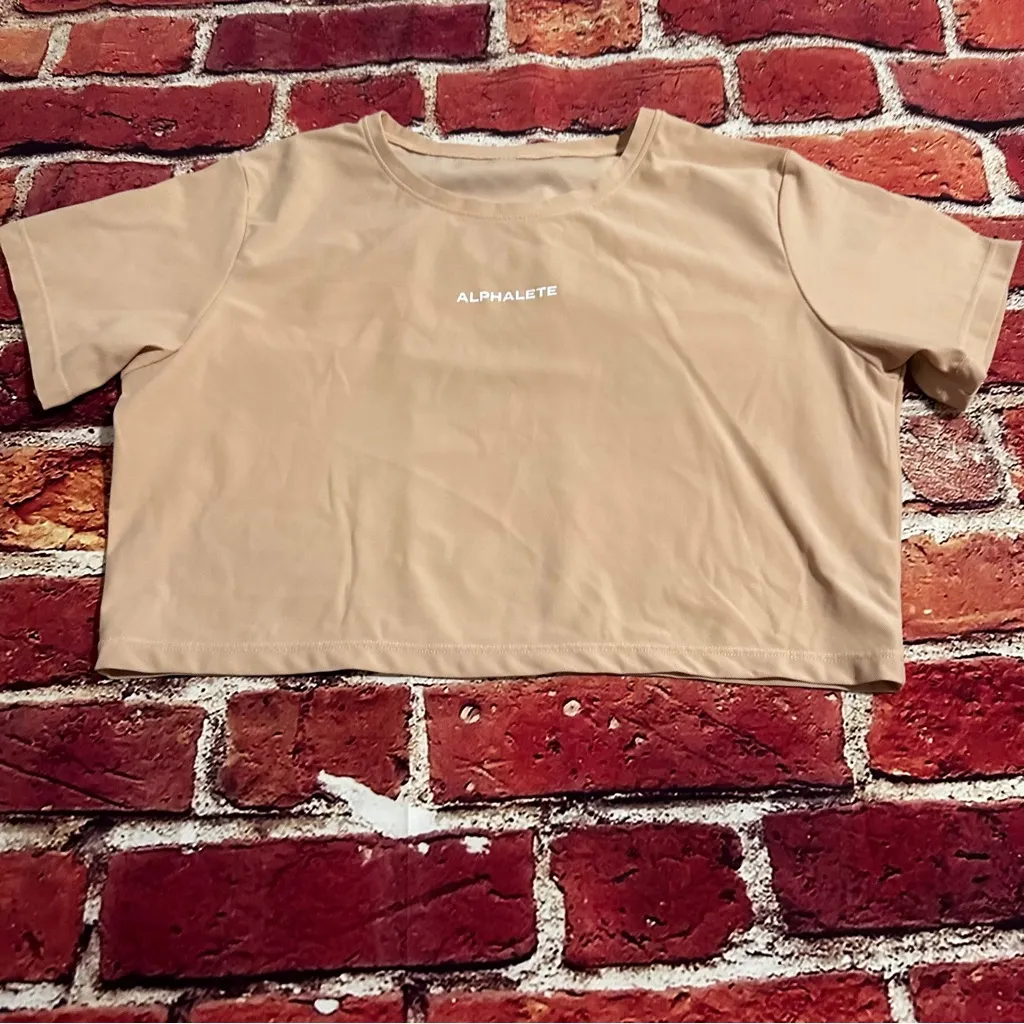 Alphalete crop top size small - Image 7