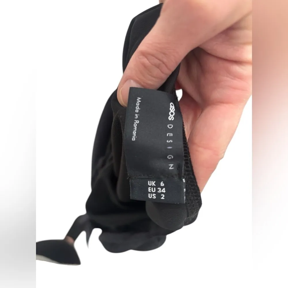 NEW! ASOS DESIGN velvet halter cross front midi dress in black US 4. - Image 8