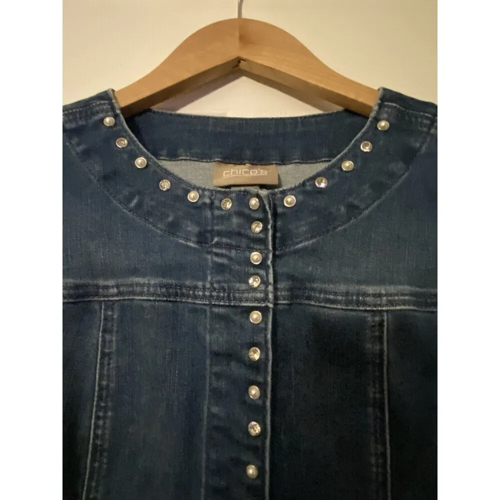 Denim snap up Jacket Faux Rhinestones and Pearls Size 0/ small 4 - Image 3