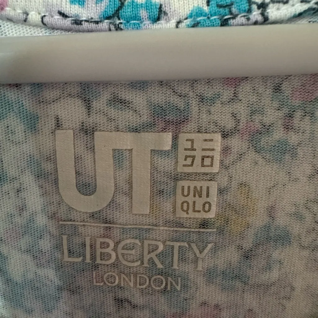 Rare Retro Uniqlo Liberty London  Collaboration Floral‎ Tank Top Pocket-M - Image 3