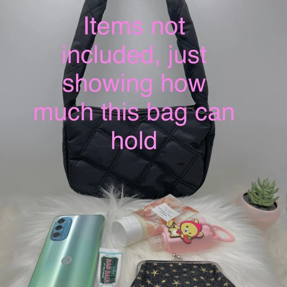 The Errands Grab & Go Quilted Nylon Handbag Black - Image 3