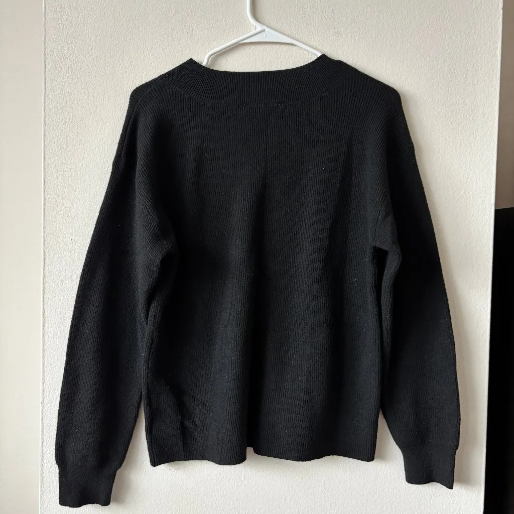 Nine West Black V-Neck Sweater - Size Small - Image 2