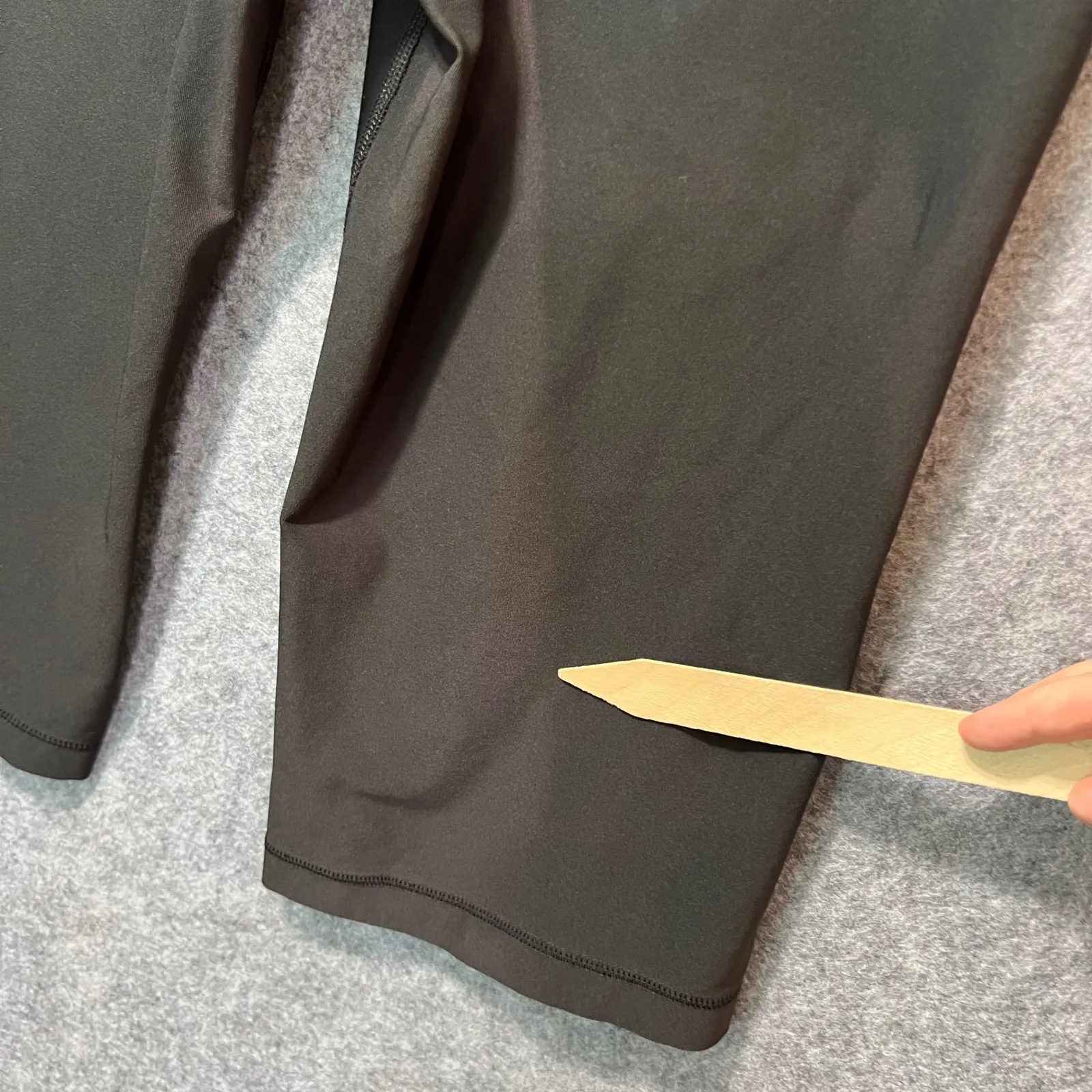 Nike DRI FIT‎ Capri Cropped Leggings Pink Waistband Black Athletic Pants FLAWED - Image 7