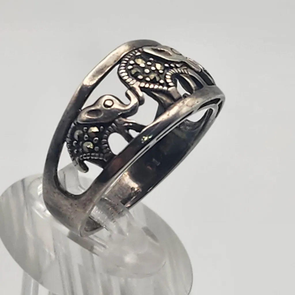 Nevada Silver Mine Sterling Silver & Marcasite Elephant Ring (11) - Image 3