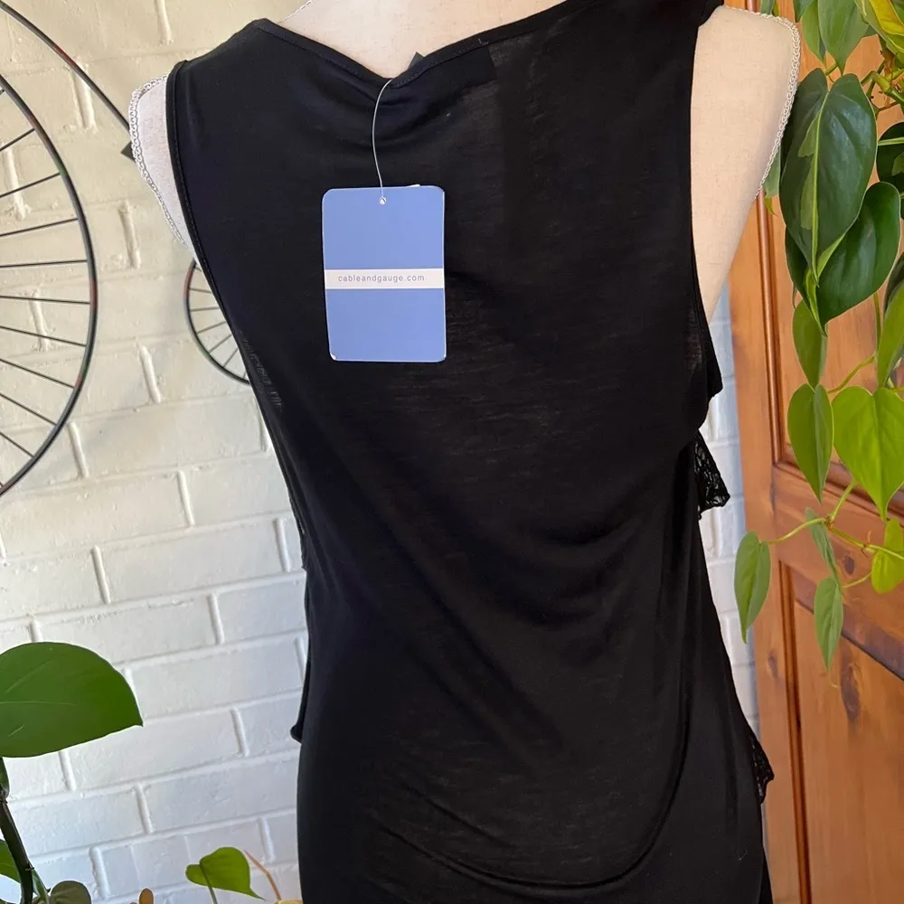 NOT FGOR SALE Cable & Gage Black ruffle and lace tiered tank size M - Image 2