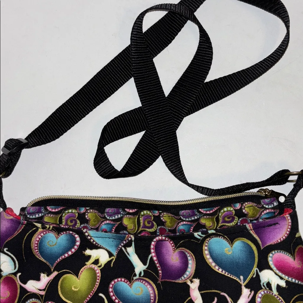 CAT A TUDE MULTI COLOR AND VIBRANT RED FABRIC POCKETBOOK BLACK WITH WHITE CATS - Image 9