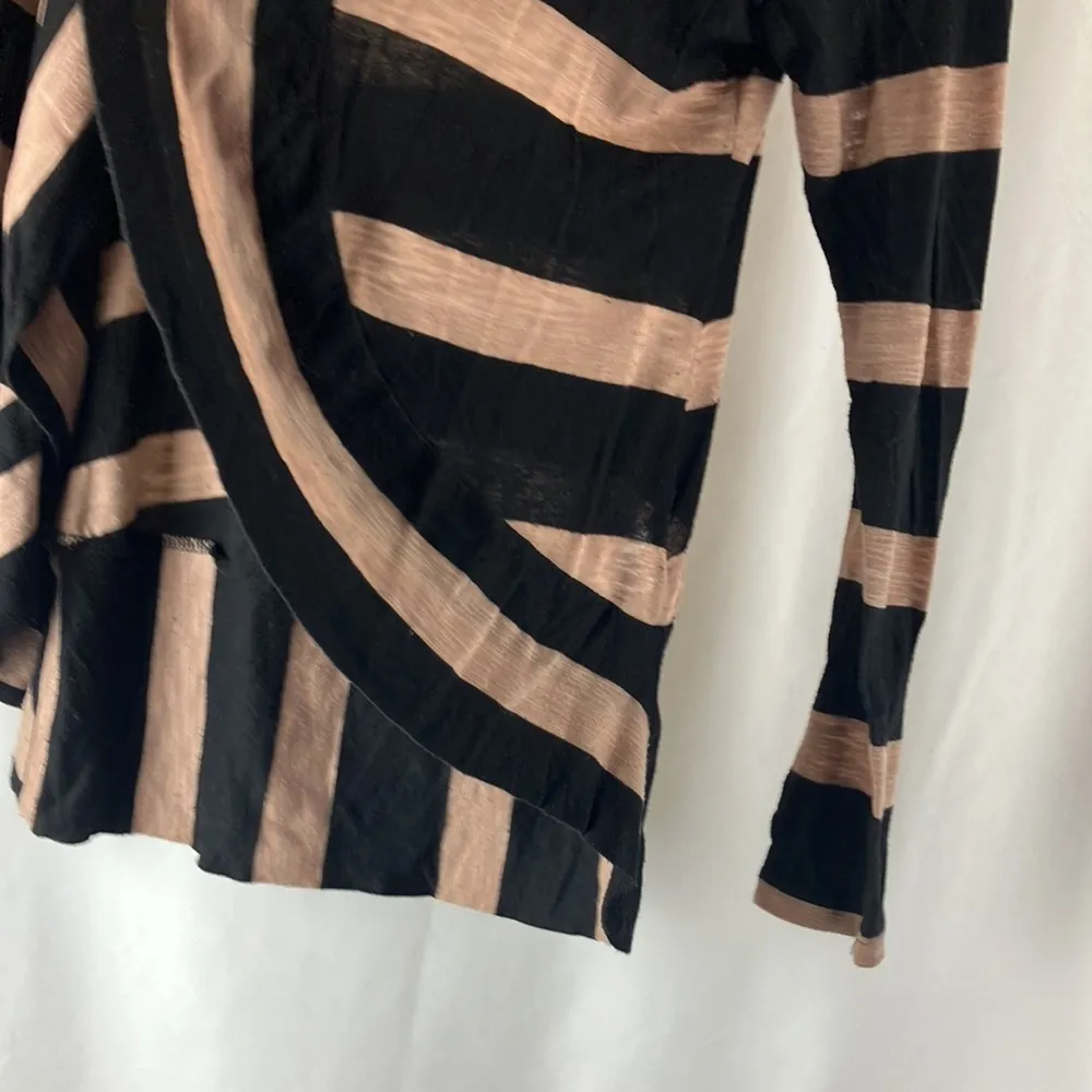 Black and brown stripe cardigan top size small - Image 5