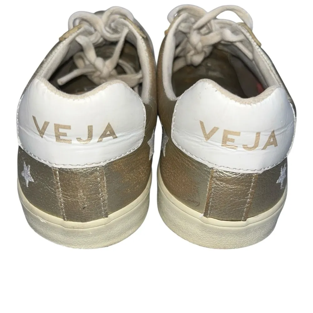 Veja x Madewell Esplar Lace Up Low Sneakers in Star Embroidered Gold Leather - Image 7