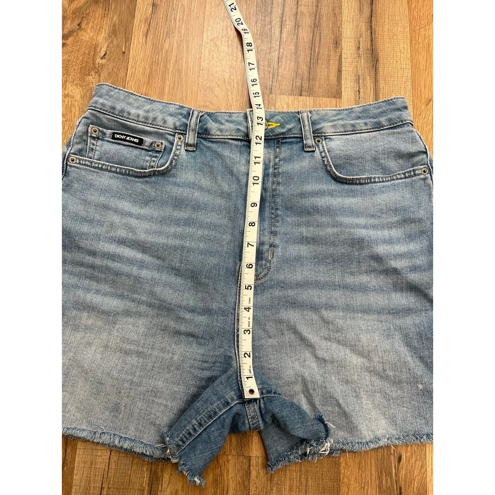 DKNY Kent High Rise‎ Womens Shorts Size 31/12 Retail $69.00 - Image 10