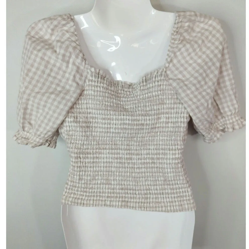 Abercrombie & Fitch Pink Plaid Smocked Hem Cropped Milkmaid Top Women's Medium‎ - Image 4