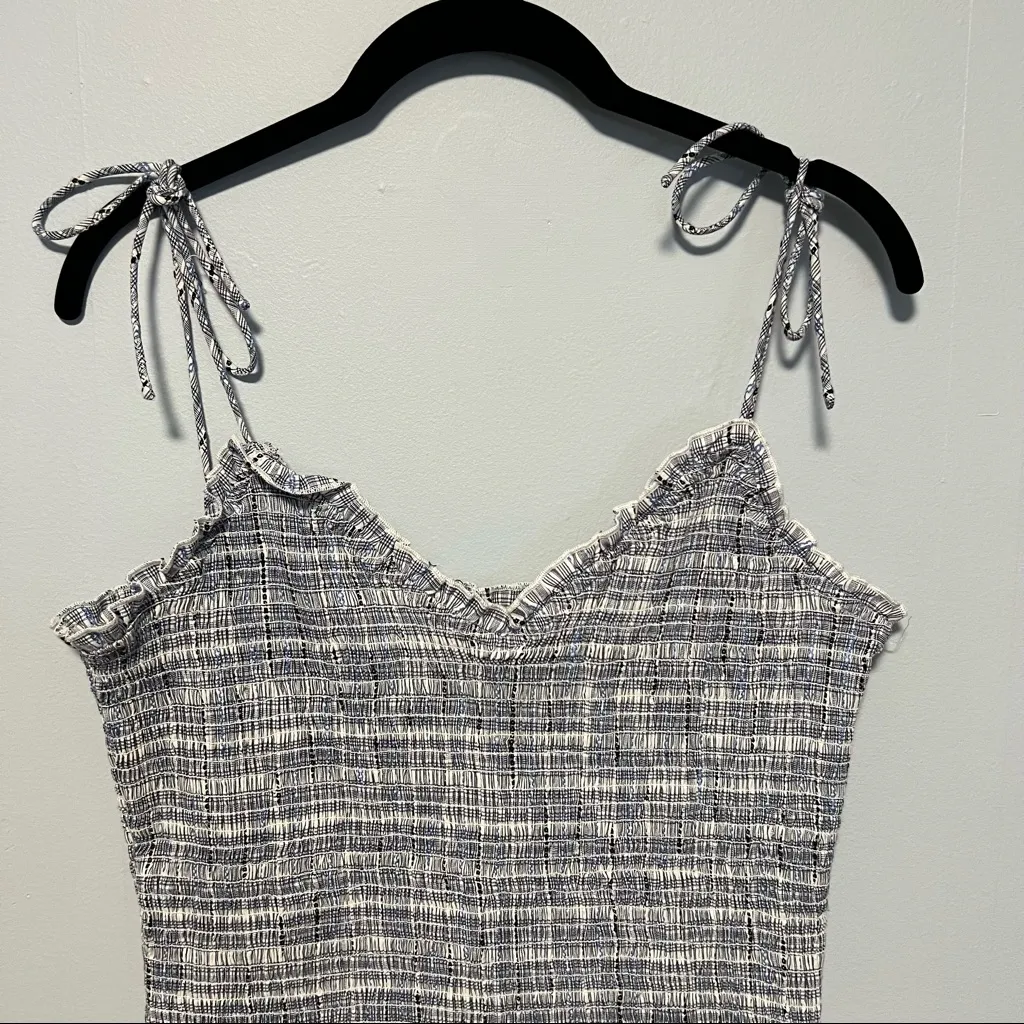 Ivy and Main Smocked Blue and White Bodycon Mini Dress Size XLarge - Image 4