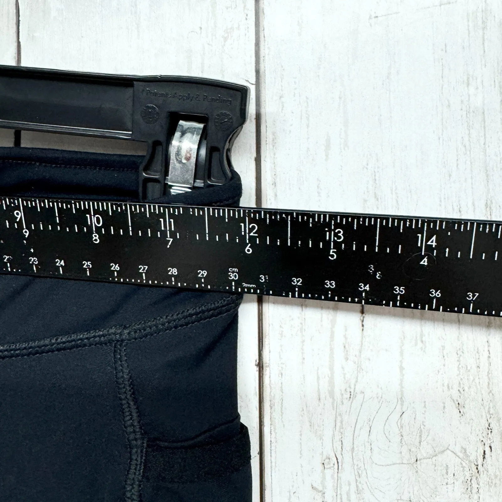 Hoka One One Pants Women Size Small Black Printed Full Length Leggings Pockets - Image 4