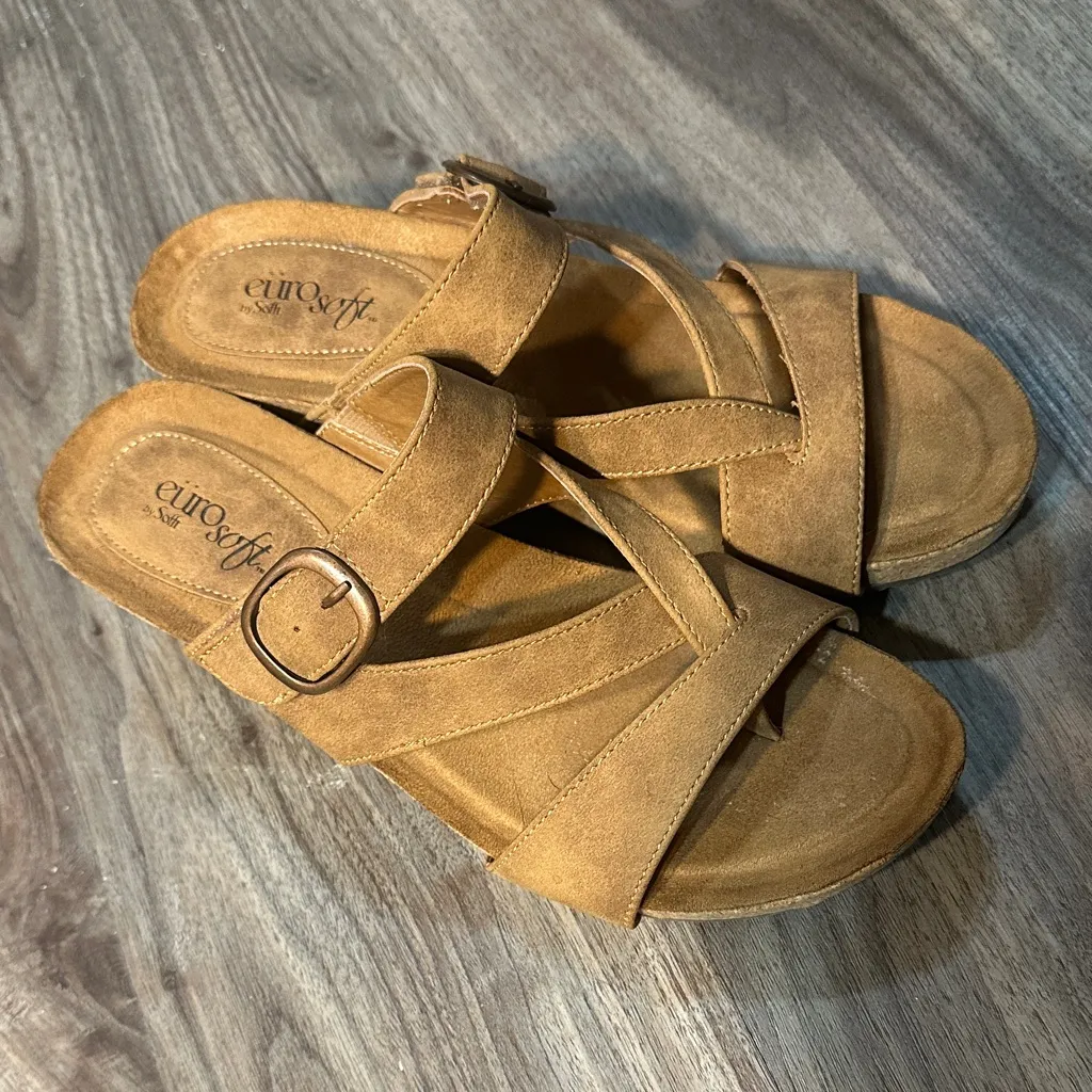 Eurosoft Women's Tan Sandals Size 10 - Image 9