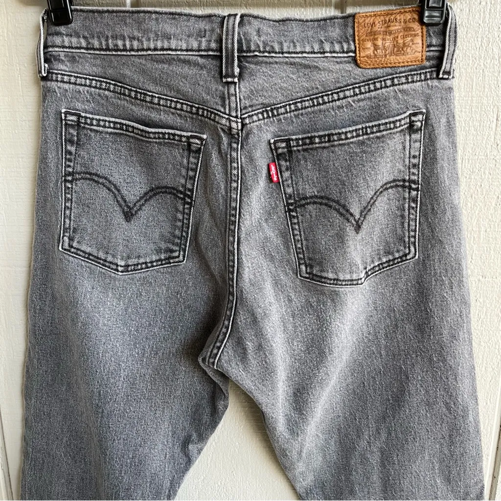 Levi’s Premium Wedgie Tapered Mom Jeans Button Fly in Gray Wash Size 31 - Image 7