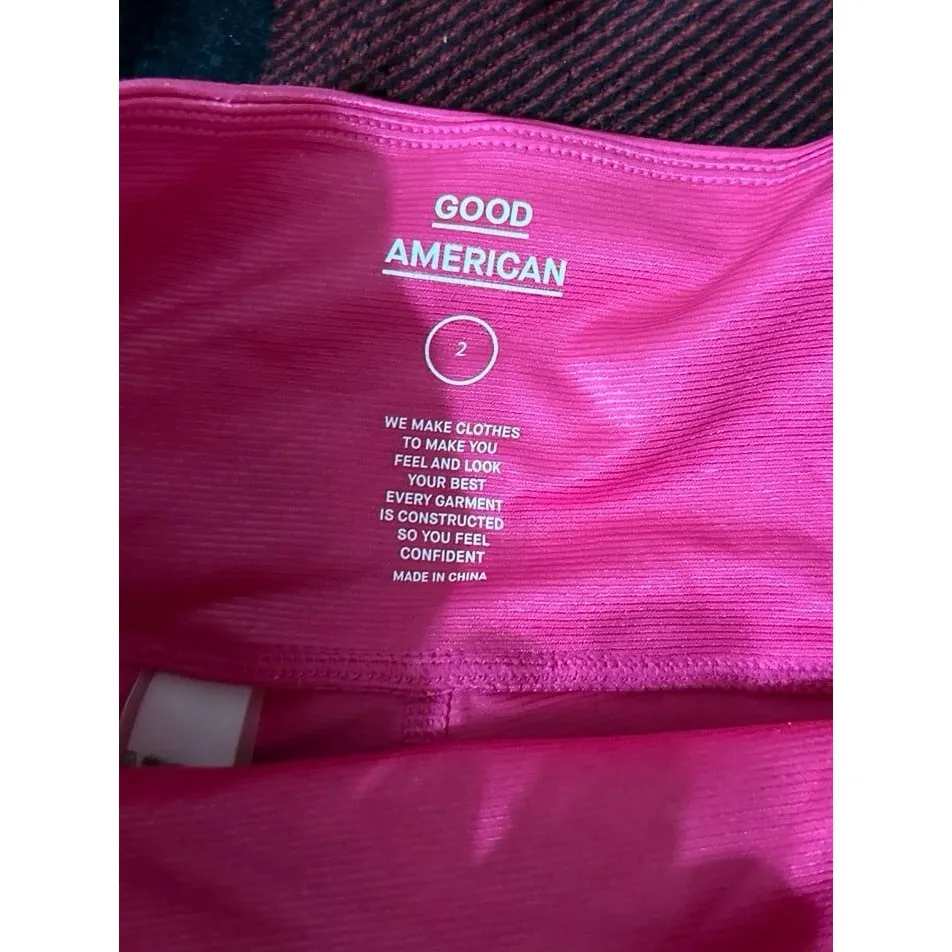 Good American  pink biker shorts - Image 3