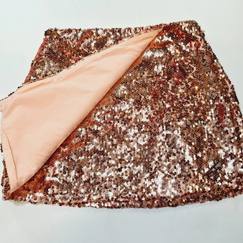 superdown  Sonya Mini Skirt in Rose Gold Small - Image 4