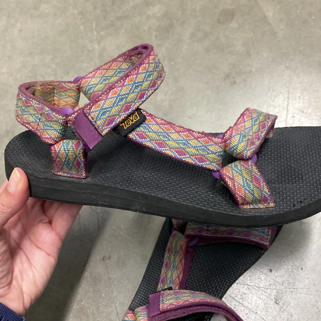 Teva Original Universal Hiking Outdoors Sandals purple tribal print 8 - Image 9
