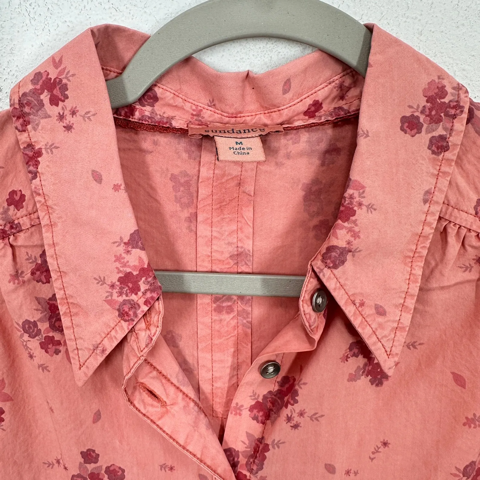 Sundance Coral Floral Button Up Shirt Women's Size M 100% Lyocell Long Sleeve - Image 5