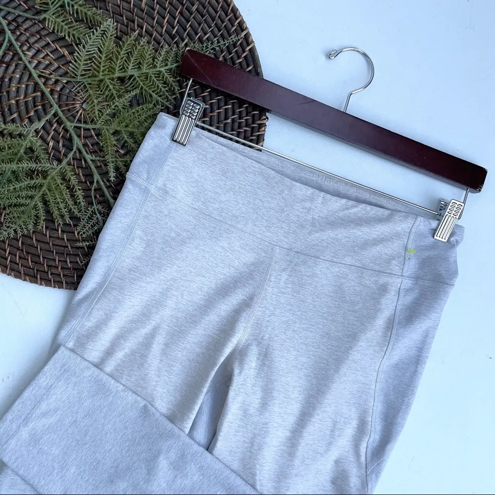 Outdoor Voices Womens Leggings Two 2 Tone Cream Gray Stripe Athletic Large - Image 2