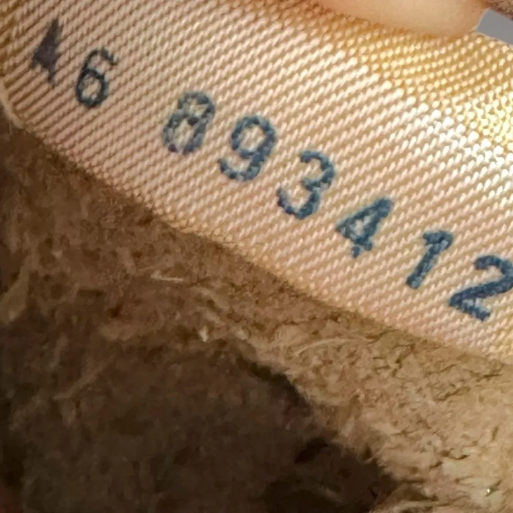 Vintage Dooney & Bourke Taupe Brown Leather Crossbody Shoulder Bag USA Brass EUC - Image 11