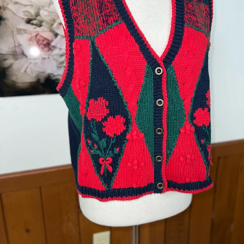 Gorgeous Vintage 1980s/90s Christopher & Banks Hand Embroidered Sweater Vest! - Image 3