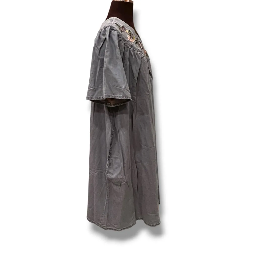 NEW! Embroidered Denim Mumu Dress 1X Short Sleeve Cottagecore Pocket Blue - Image 3