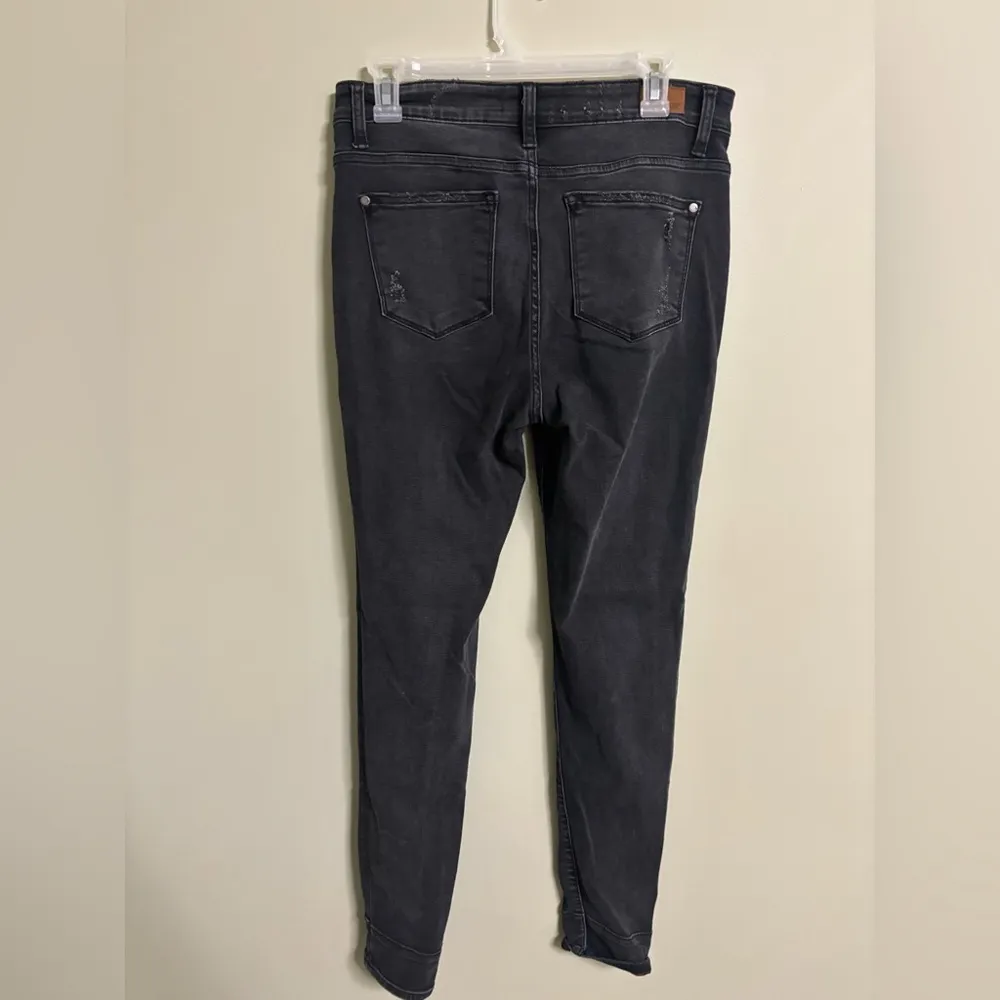 Judy Blue Jeans Womens 9/29 Skinny Fit Distressed Buffalo Plaid Dark Gray Wash - Image 2