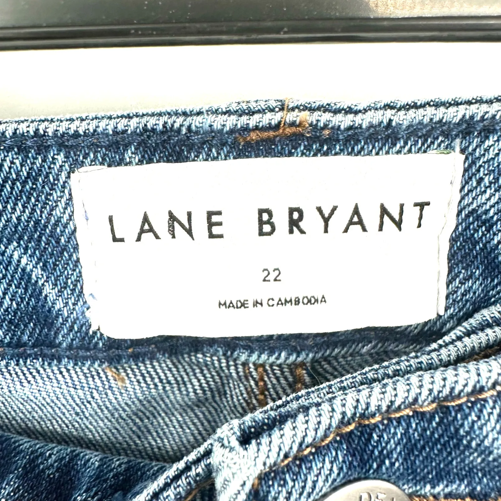 Lane Bryant Size 22 Jeans Blue Flex Waist‎ Mid Rise Boyfriend Fit Distressed Rip - Image 3