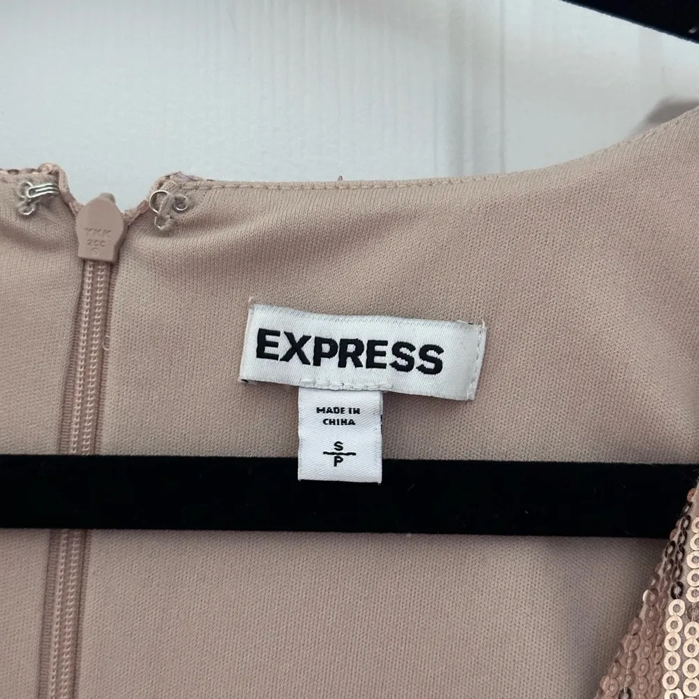 EXPRESS  Sequin Dress in Rose Gold - Image 5