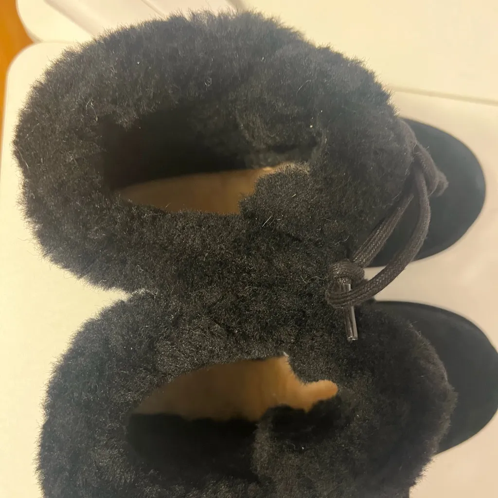 UGG Black Suede Winter Boots with Plush Trim - Image 6