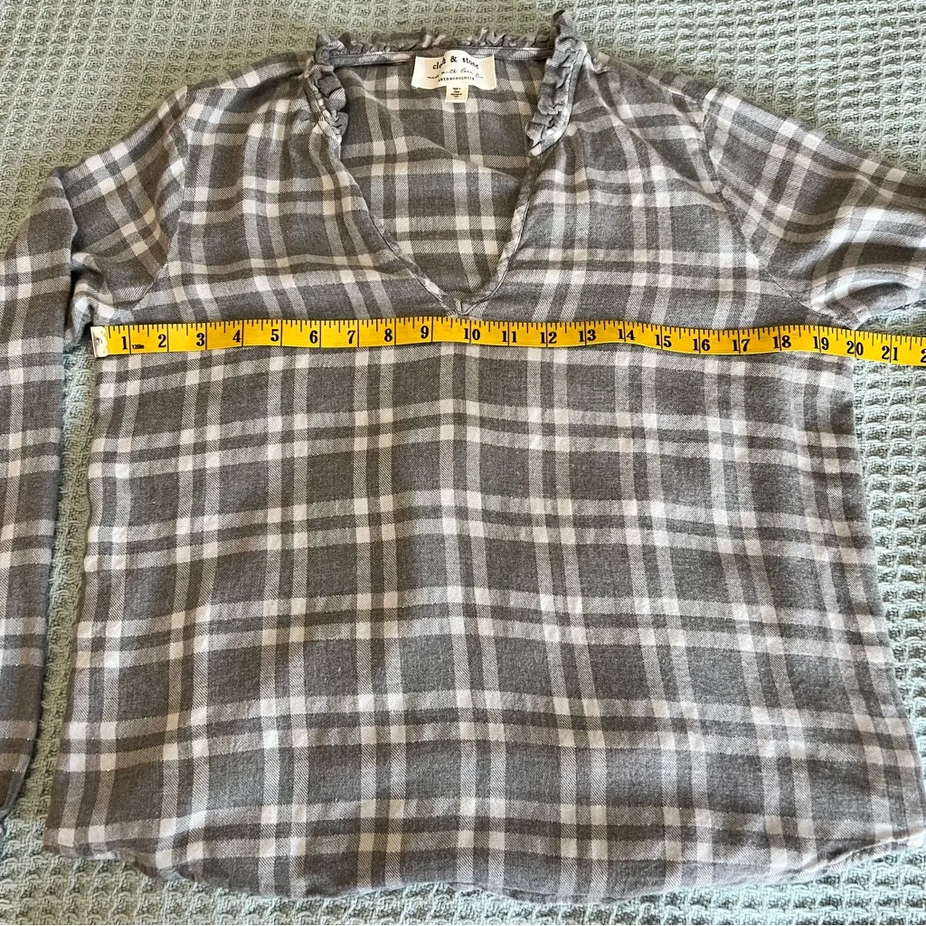 Cloth & Stone x Anthropologie Peasant Blouse Womens Small Gray Plaid Shirt Top - Image 6
