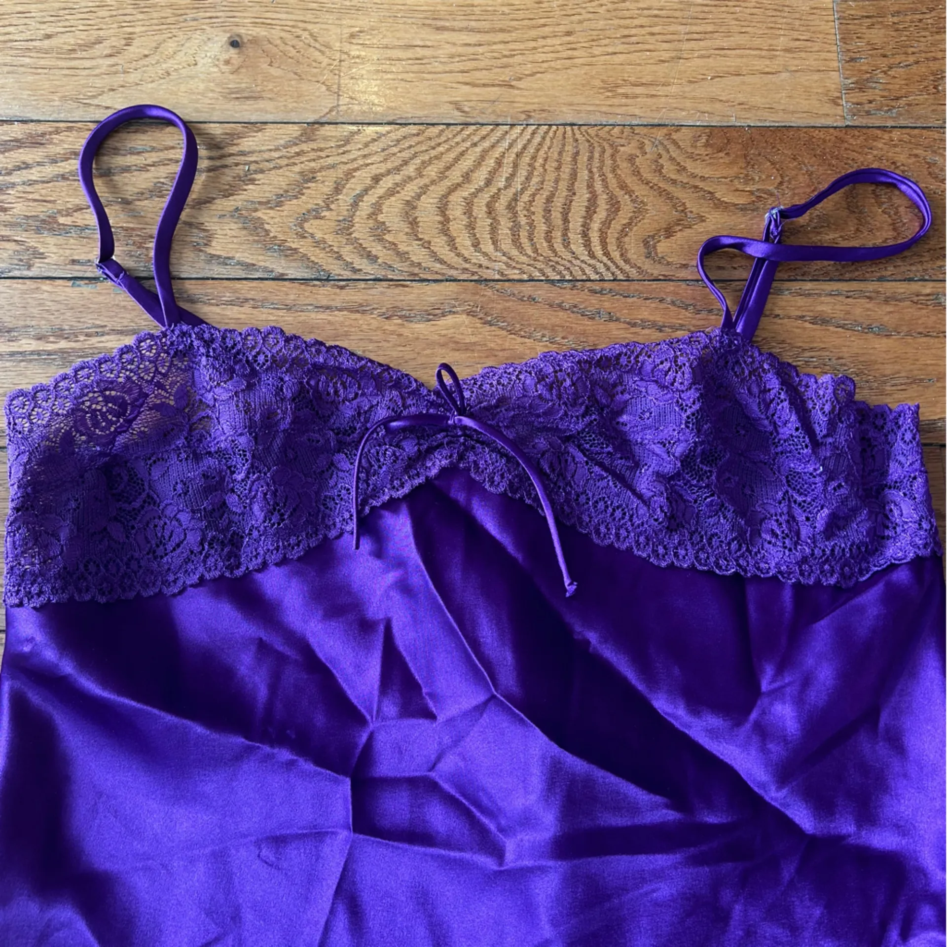 Morgan Taylor Intimates Slip Top Lace Sexy Silk Satin Feel Purple Medium - Image 2